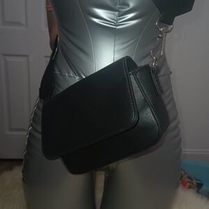 Elegant Black Crossbody Bag